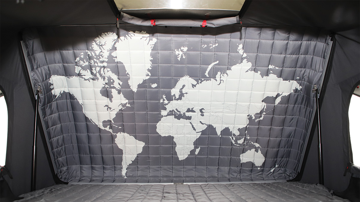 Skycamp 3.0 detaljbilde nytt vattert innertak med kart